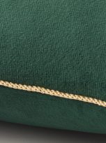 swiateczna-welurowa-poszewka-z-lamowka-zielona