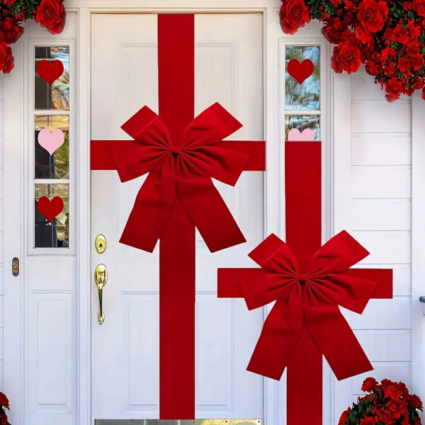 Kokarda czerwona świąteczna ozdobna na drzwi BW