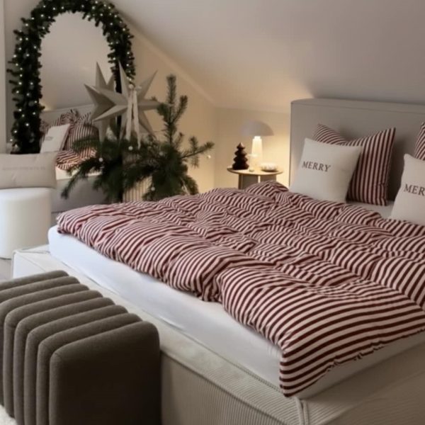 Pościel bawełniana w czerwone paseczki 160x200 cm WYPRZEDAŻ