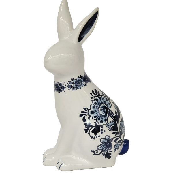 Elegancki królik wielkanocny w niebieskie kwiaty BM